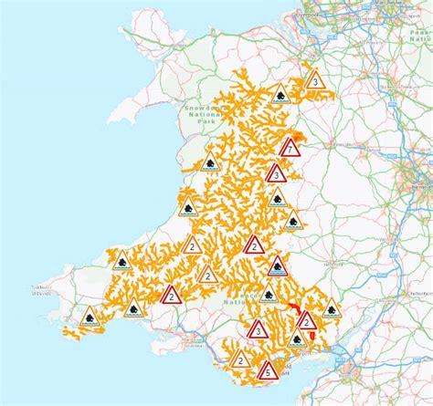 UK flood map: Where warnings are in place as flooding hits England and ...