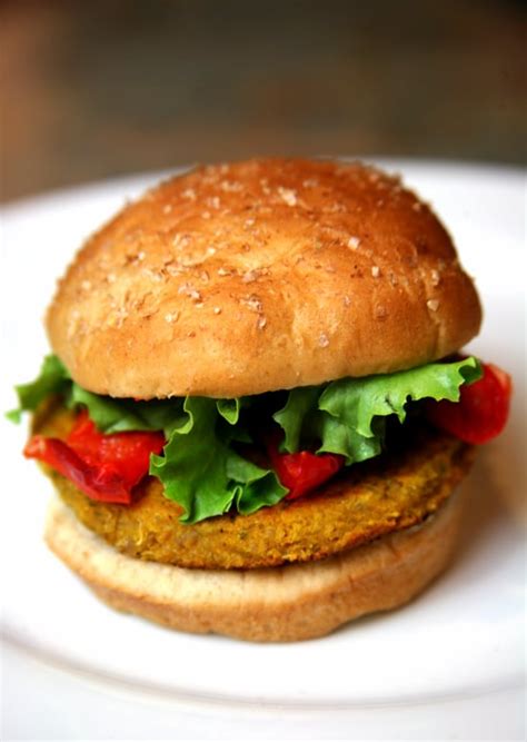 Veggie Burger on Whole-Wheat Bun | Vegan Meals Offering Complete ...