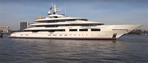 Falcons Owner Arthur Blank Spends $180M On New Yacht | The Smoke Room