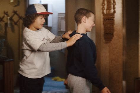 Netflix Shares Joyous "Stranger Things" Behind the Scenes Photos ...