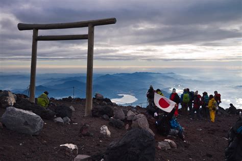 Mt. Fuji Summit (2010) - Alo Japan