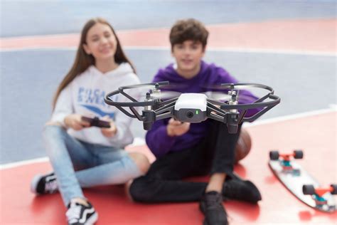 Using SImple Code, Kids Can Teach the $99 Tello Drone Tricks | Digital ...