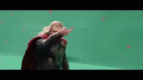 Almighty Thor GIF - Thor Fail Funny - Discover & Share GIFs