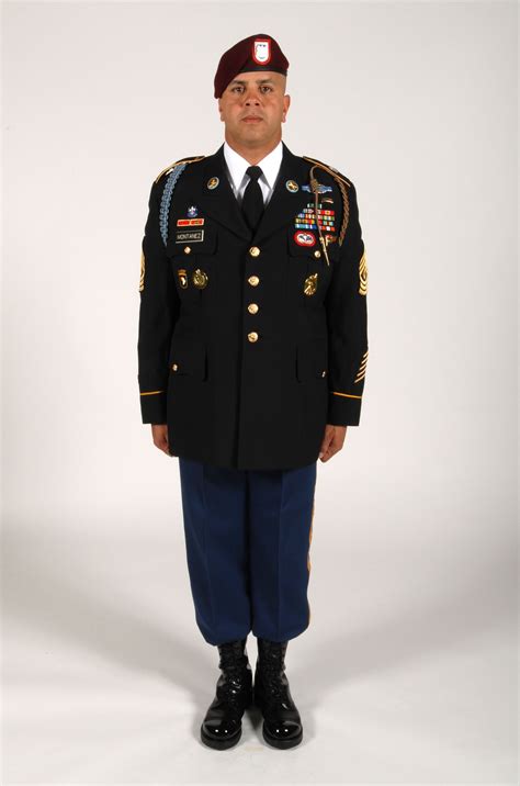 Us Army Enlisted Uniform