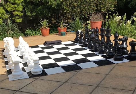 64cm large garden chess set – House of Chess