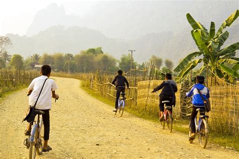 People and Culture of Laos - Laos Information - Go Guides