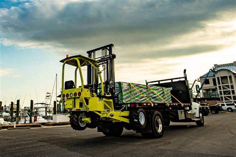 Lightest, fastest, versatile truck-mounted forklift | Donkey Forklifts