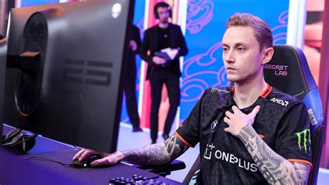 Rekkles parts ways with Fnatich, he looks to improve Support role