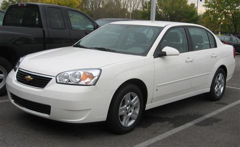 File:2007 Chevrolet Malibu LT sedan.jpg - Wikipedia