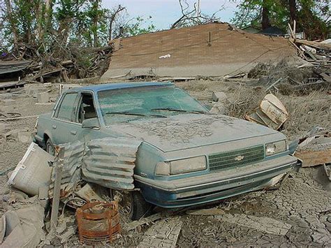 Hurricane Katrina levees: Group wants places where levees failed added ...