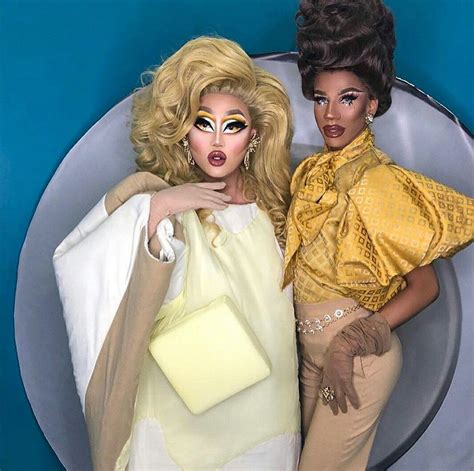 Kim Chi and Naomi Smalls at RuPaul's Dragcon 2018! Amazing Women, Beautiful Women, Drag Star ...