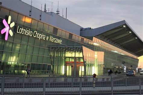 Warsaw Chopin International Airport - Cancun Airport