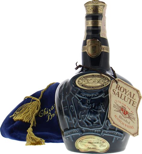 Royal Salute 21 Yeas Old The Sapphire Flagon (90's edition) 40% NV; (0. ...