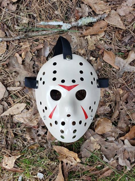 NECA Friday the 13th 3D Part III 3 Jason Voorhees Prop Replica Hockey ...