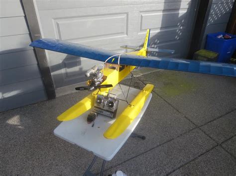 RC Float Plane 40 size, 5 ft. wingspan West Shore: Langford,Colwood,Metchosin,Highlands, Victoria