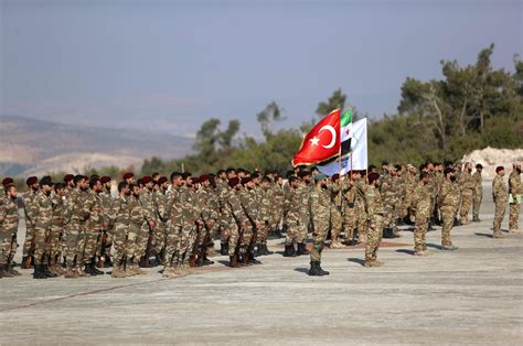 Syrian National Army ready for ground operation: Commander | Daily Sabah