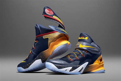 Lebron James Shoes 2022 Gray