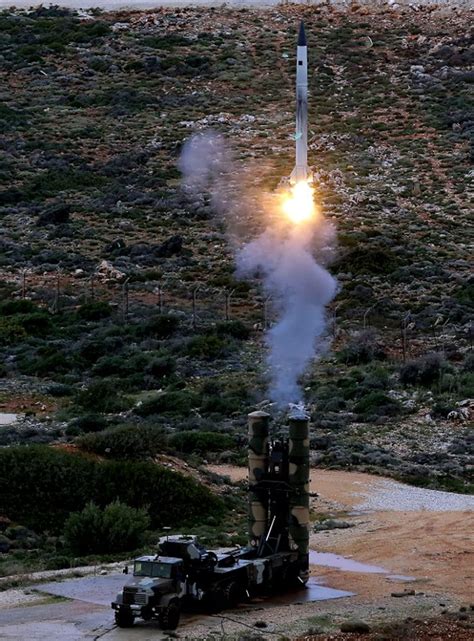 Russia Confirms Sale of S-300 Missile Systems To Iran