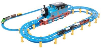 Tootally Thomas - Tomy Motor Road and Rail Thomas the Tank Engine ...