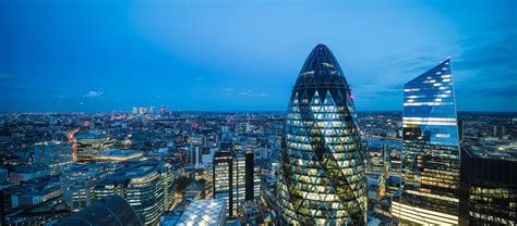 london-cityscape-night-gherkin-mary-axe-architecture-view