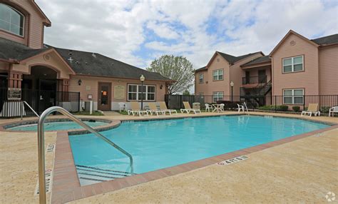 Breakwater Bay Apartments Apartments - Beaumont, TX | Apartments.com