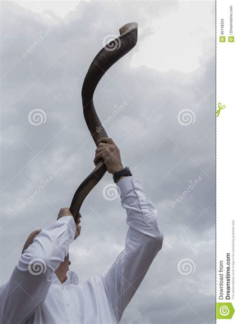 Shofar horn blowing. A man blowing a shofar toward the sky #Sponsored , #advertisement, # ...