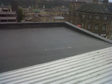 RUBBER ROOFING