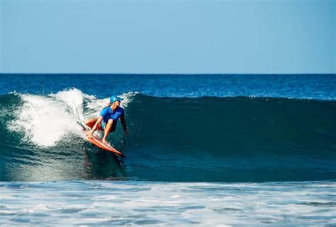 Tamarindo, Costa Rica / A Local's Guide on Where to Surf, Eat, and Stay