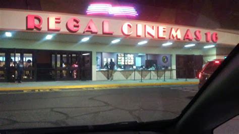 Movie Theater «Regal Cinemas Hadley Theatre 16», reviews and photos ...