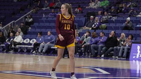 Highlights: Gopher Women's Basketball Wins in Lexington - YouTube