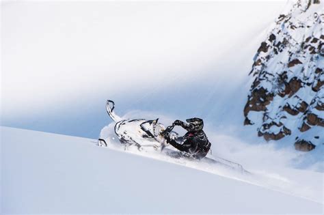 Extreme Back Country Snowmobile Tours – Rocky Mountain Riders