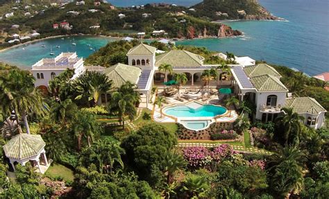 ‘Villa Kismet:’ An Extravagant Caribbean Estate