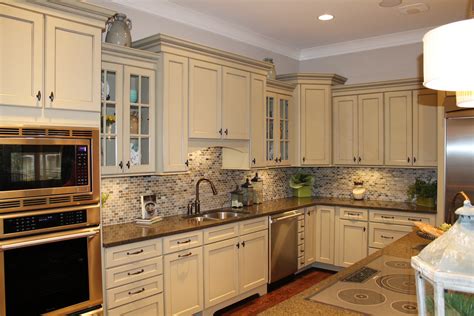 designs for kitchen backsplashes and flooring design ideas backsplash black granite countertops ...