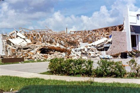 These winds ended up spawning at least 28 tornadoes all along the Gulf Coast. Early Photos, Old ...