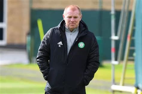 Steven Fletcher transfer latest as Celtic boss Neil Lennon 'spinning ...