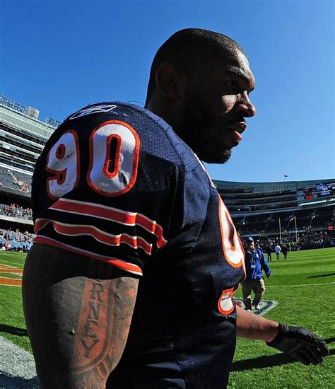 Bears release Julius Peppers after 4 years, thanks for the memories ...