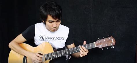 WATCH: This Guitar Cover Of "Torete" Is The Perfect Soundtrack For The Sweater Weather - When In ...