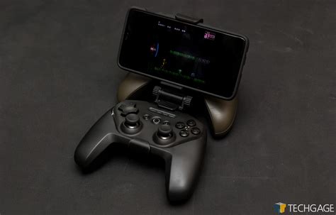 SteelSeries Stratus Duo 2.4GHz & Bluetooth Wireless Gamepad Review ...