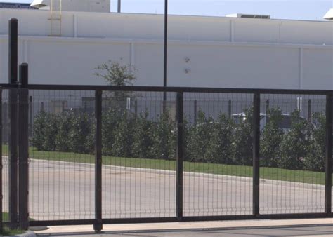 Welded Wire Gates - The 30A Fence Company