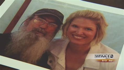 Trasa Robertson Cobern: Daughter of "Duck Dynasty" Star Uncle Si | wfaa.com