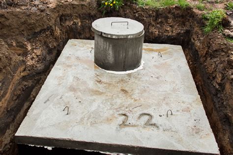 Repairing and Replacing Septic Tank Covers -- Call (404) 998-8812