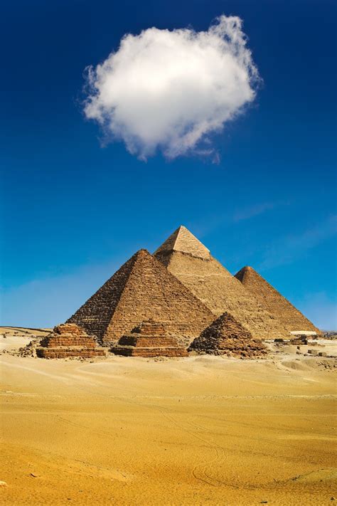 Facts You Never Knew About the Pyramids of Giza | Piramides de egipto, Piramides de egipto ...