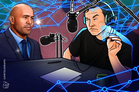 Elon Musk and Joe Rogan Discuss Problems With Traditional Currencies