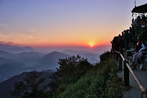 Sarangkot Viewpoint » All Day Every Daisy