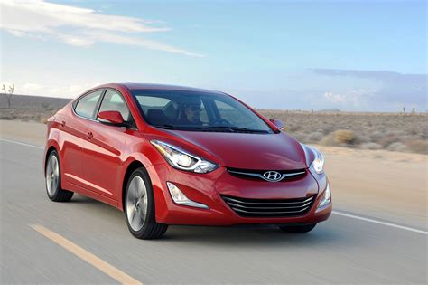 2014 Hyundai Elantra Sedan - HD Pictures @ carsinvasion.com