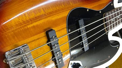 Como Nuevo! Squier Jazz Bass Mod - YouTube