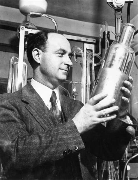 He’s the Bomb: An Enrico Fermi Biography - The New York Times