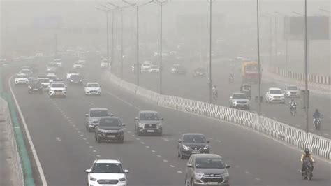 Delhi air quality dips to 'poor' category, AQI reaches 249