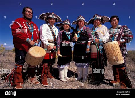 Acoma Pueblo Dancers Acoma Pueblo Native Americans New Mexico USA ...