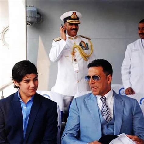 Pic that proves, Akshay kumar and Aarav are the best father-son duo of Bollywood - Akshay Kumar ...